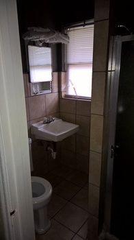 Colonial Motel Marshalltown Екстер'єр фото